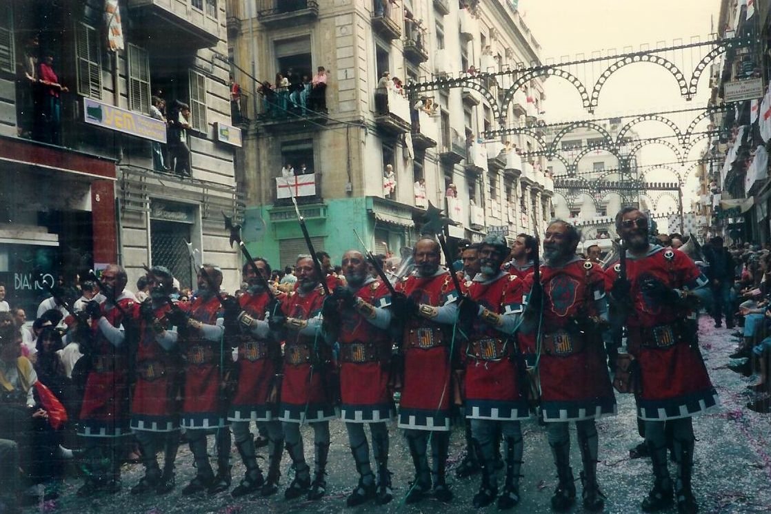 escuadra 92