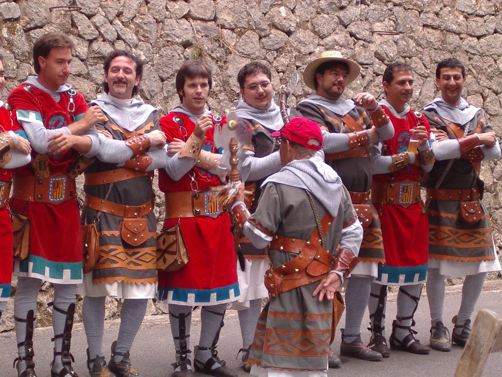 2004 (2)
