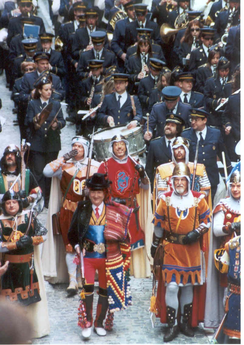 image001