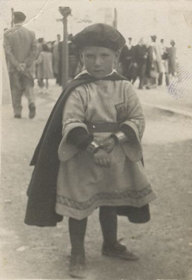 Alfonso Segui hijo en 1943